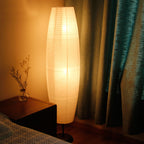 Aveloro Papyra Reispapier-Stehlampe im Schlafzimmer