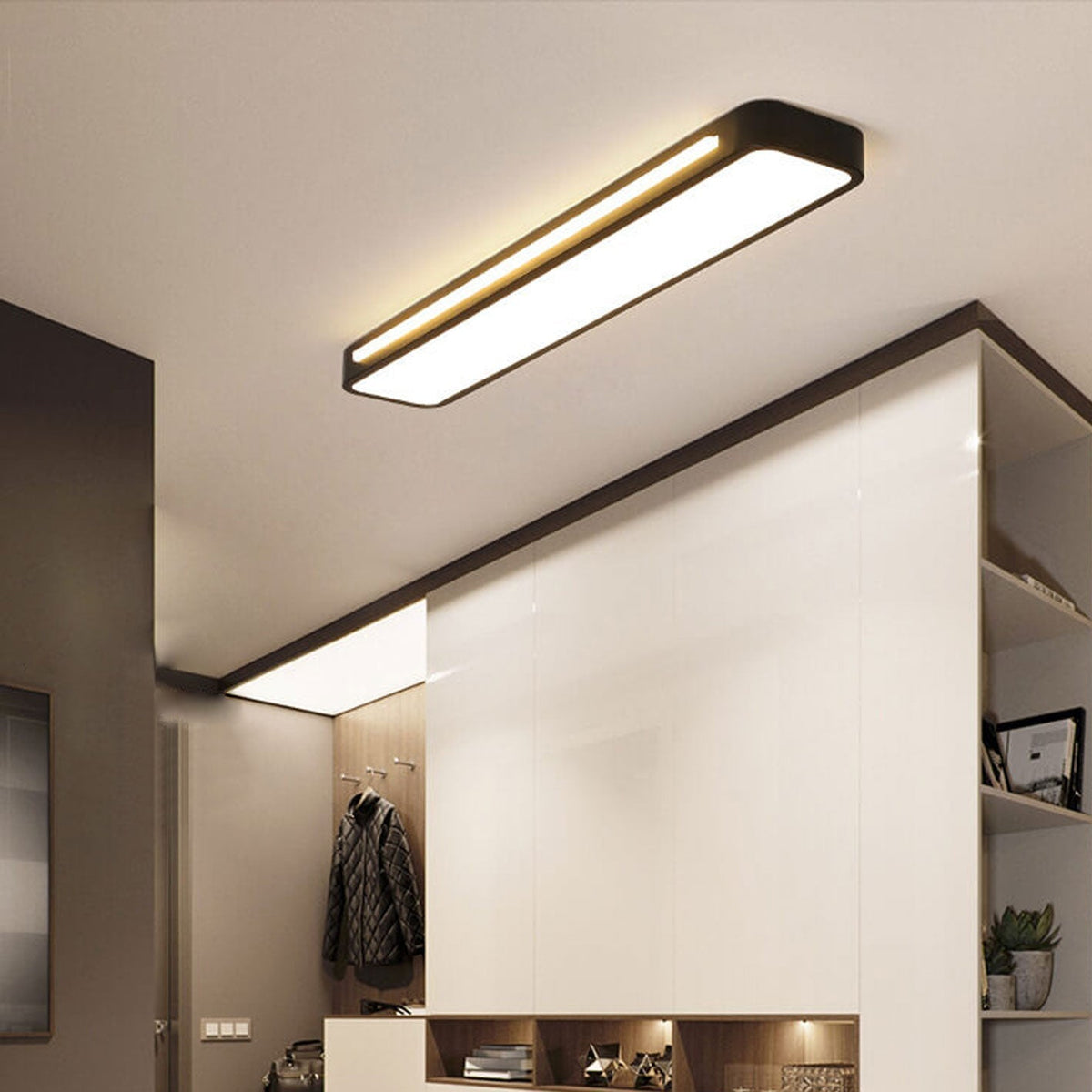 Aveloro Traccia lineare LED-Deckenleuchte in Schwarz im Flur