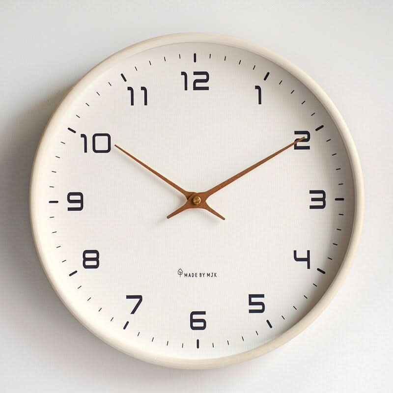 Aveloro Nordholt Wanduhr in Creme