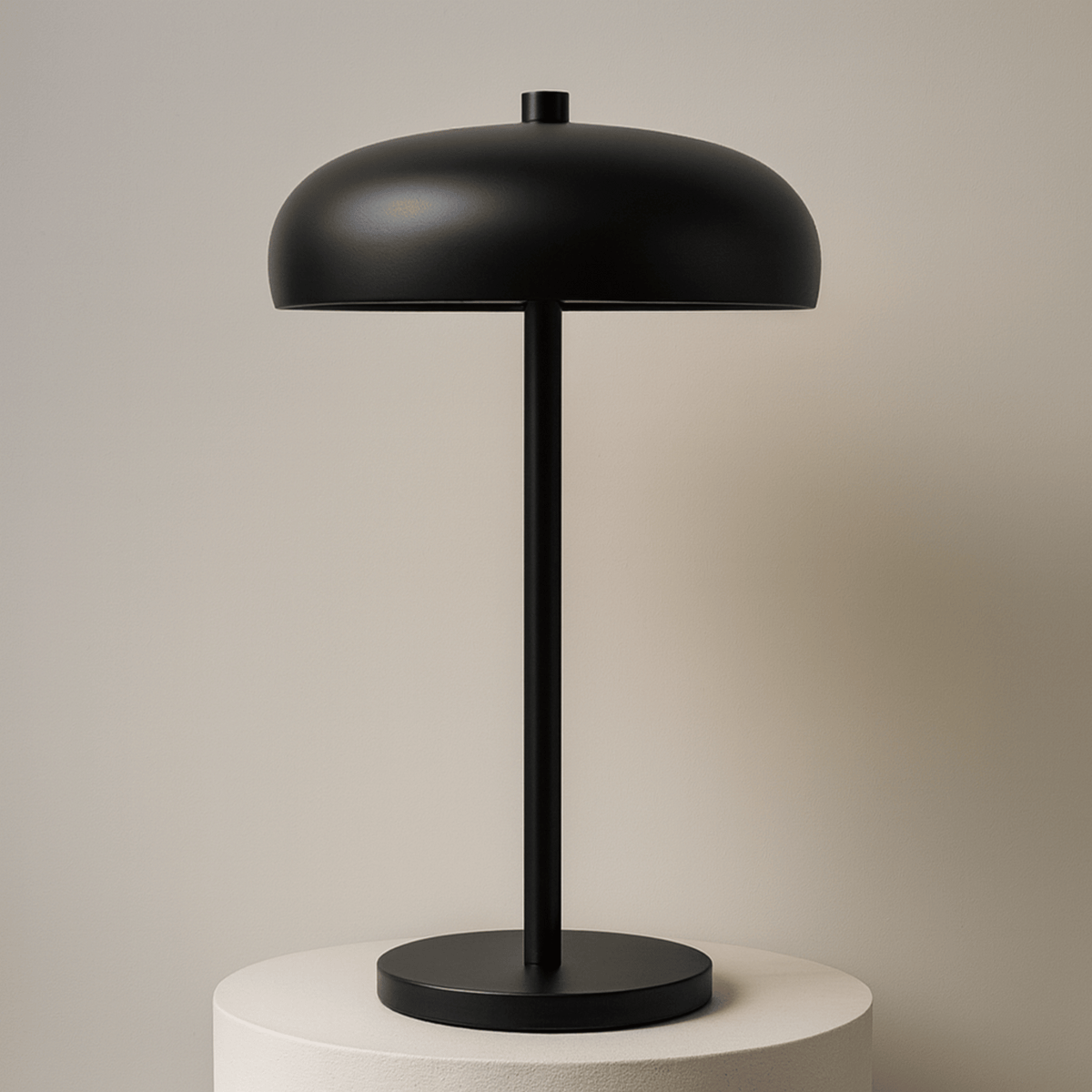 Aveloro Cupola LED-Tischlampe in Schwarz