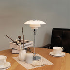 Aveloro Nordelia Tischlampe Anwendungsbild Arbeitszimmer