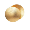 Aveloro Umbra LED-Wandleuchte in Gold, Studioaufnahme