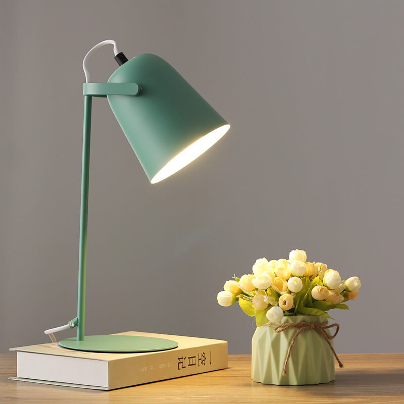 Aveloro Cromina Design-Tischlampe in Grün