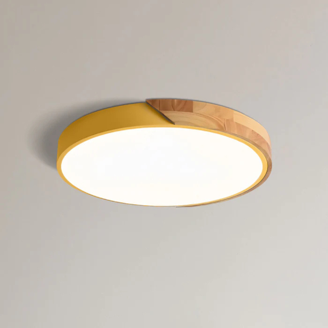 Aveloro Skandra LED-Deckenleuchte mit Holzdekor in Gelb